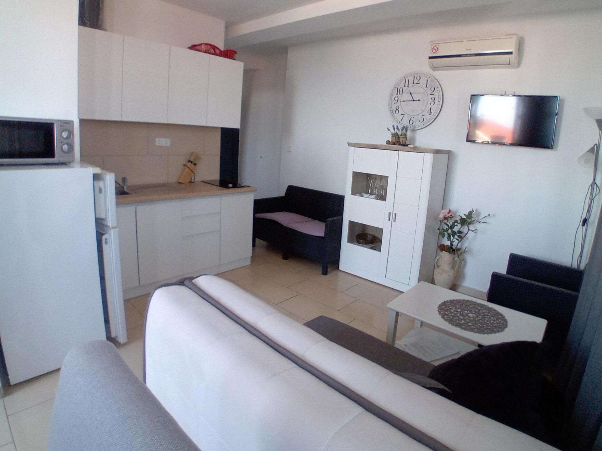 Vivi Studio Apartments Mali Losinj Room photo